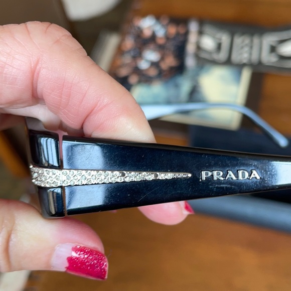 Prada prescription glasses - Picture 5 of 6